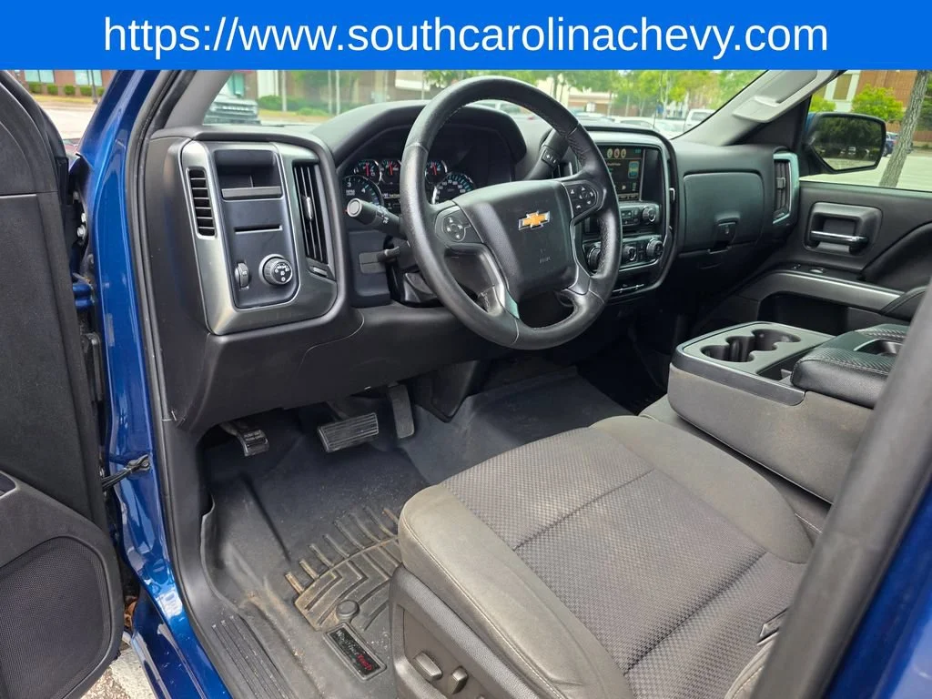 Used 2015 DEEP OCEAN BLUE METALLIC Chevrolet LT image 11