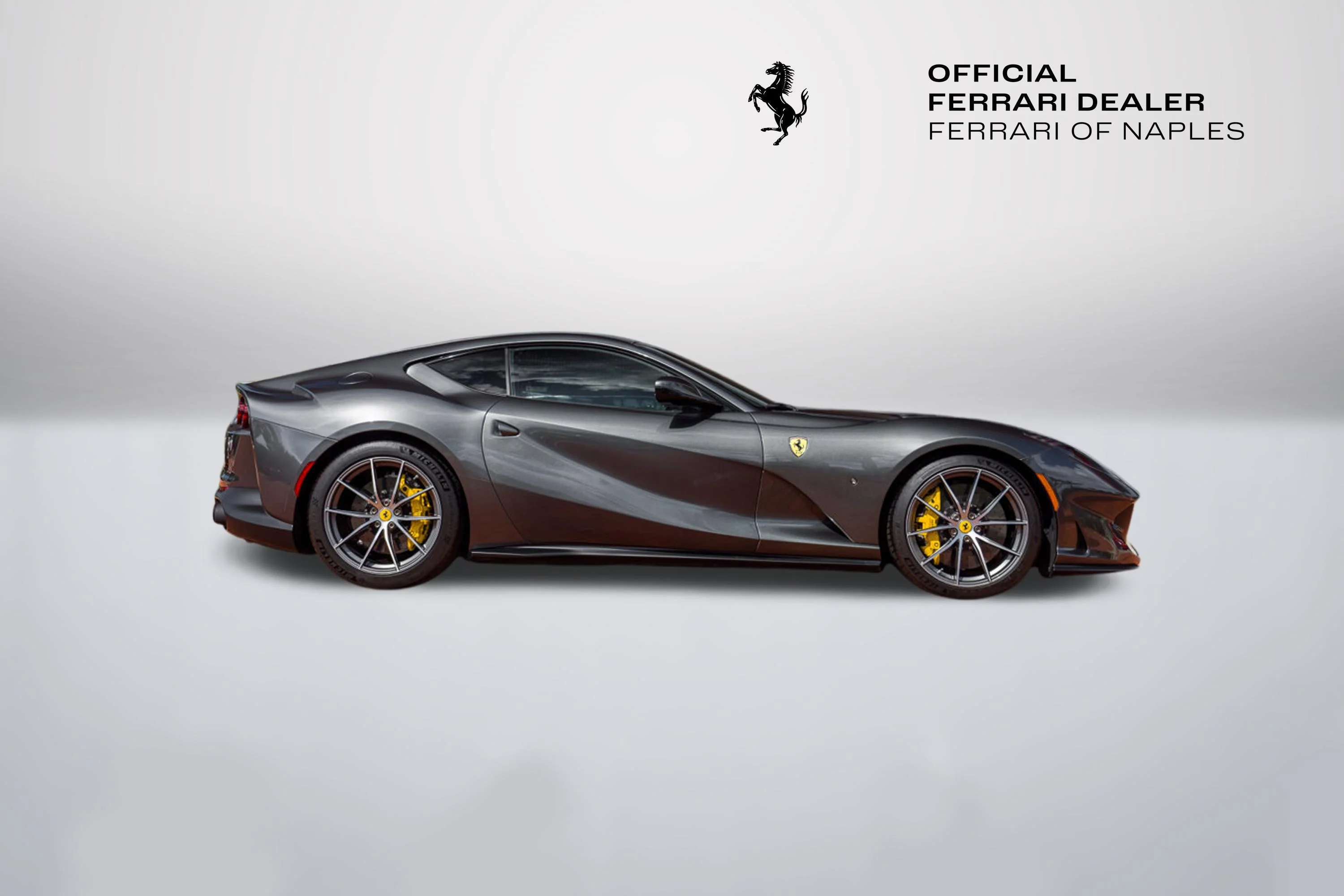 2019 Ferrari 812 Base - Photo 7