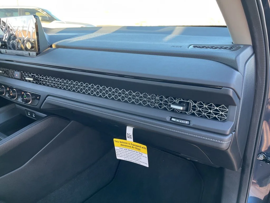 2025 Honda Accord SE - Photo 28