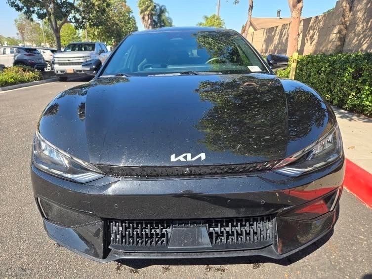 Used 2023 Black Kia GT image 4
