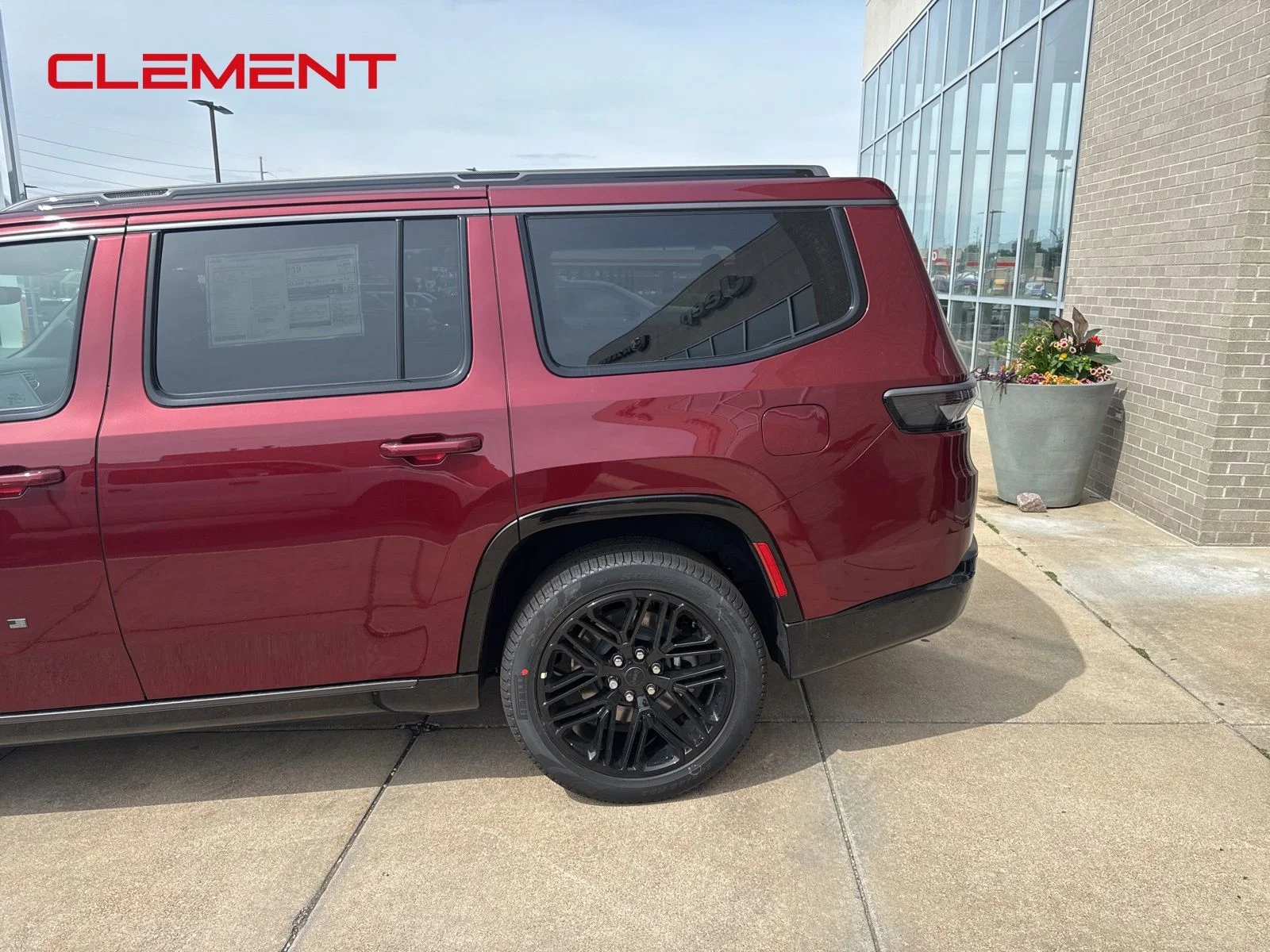 New 2026 Velvet Red Pearlcoat (DISC) Jeep Limited Reserve image 4