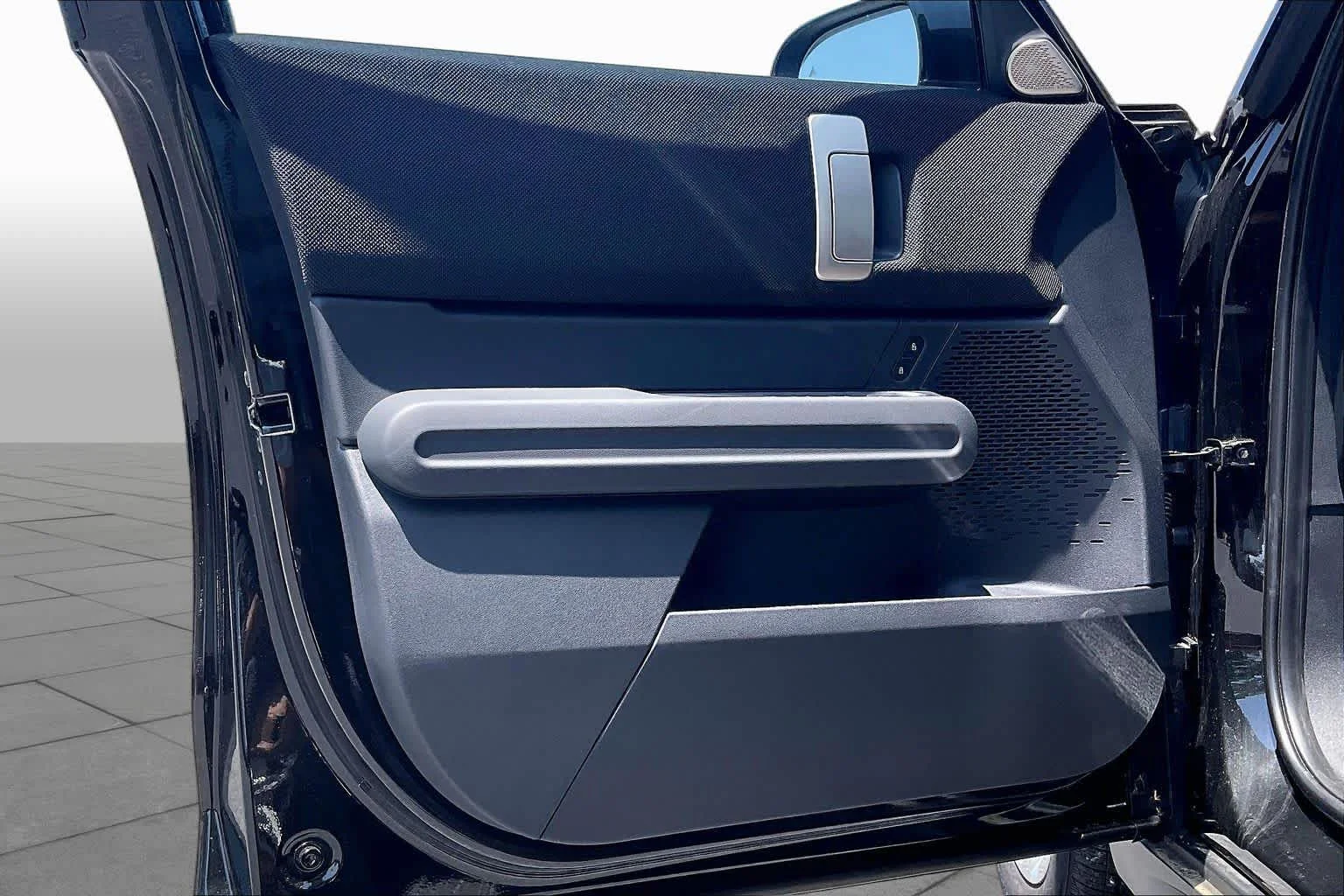 Used 2025 Midnight Black II Metallic MINI S image 10