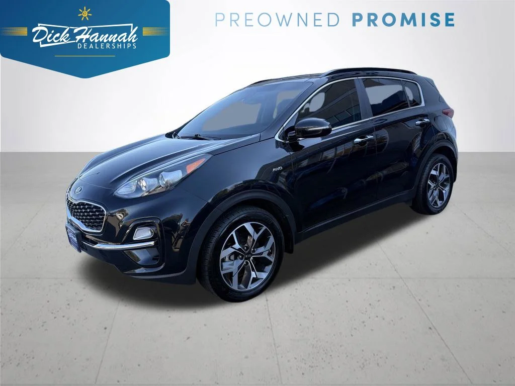 Used 2022 Red Kia EX image 1