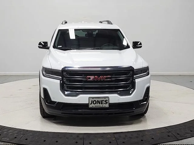 Used 2023 White GMC AT4 image 3