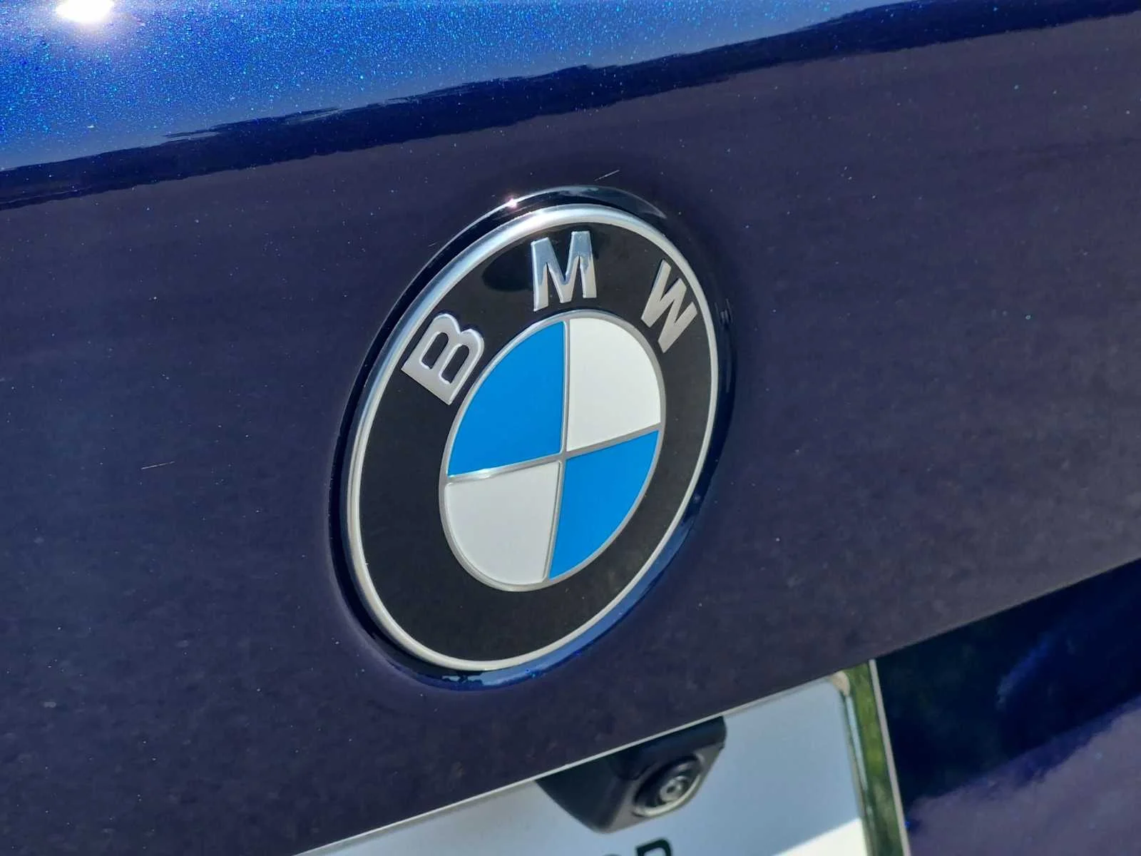 New 2026 Tanzanite Blue II Metallic BMW xDrive40i image 11