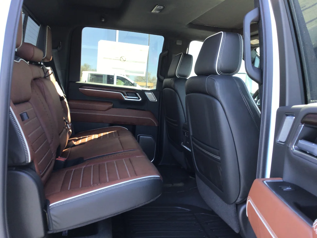 New 2026 Glacier White Tricoat GMC Denali Ultimate image 8