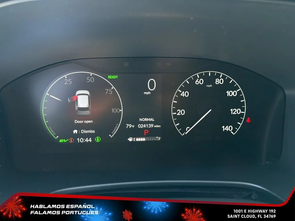 Used 2025 White Honda Sport Touring image 18