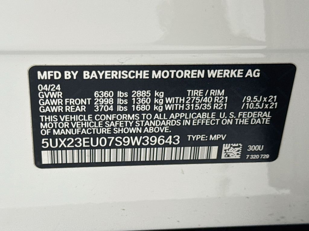 Certified Used 2025 Alpine White BMW xDrive40i image 34