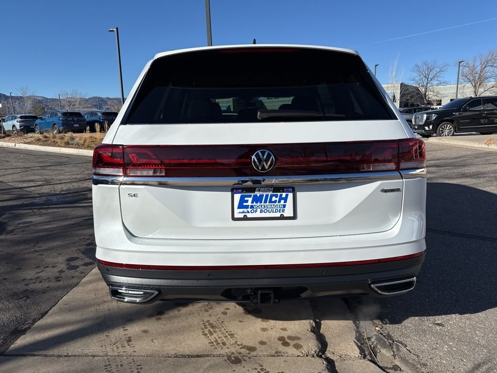 New 2026 Opal White Pearl Volkswagen 2.0T SE w/Technology image 4