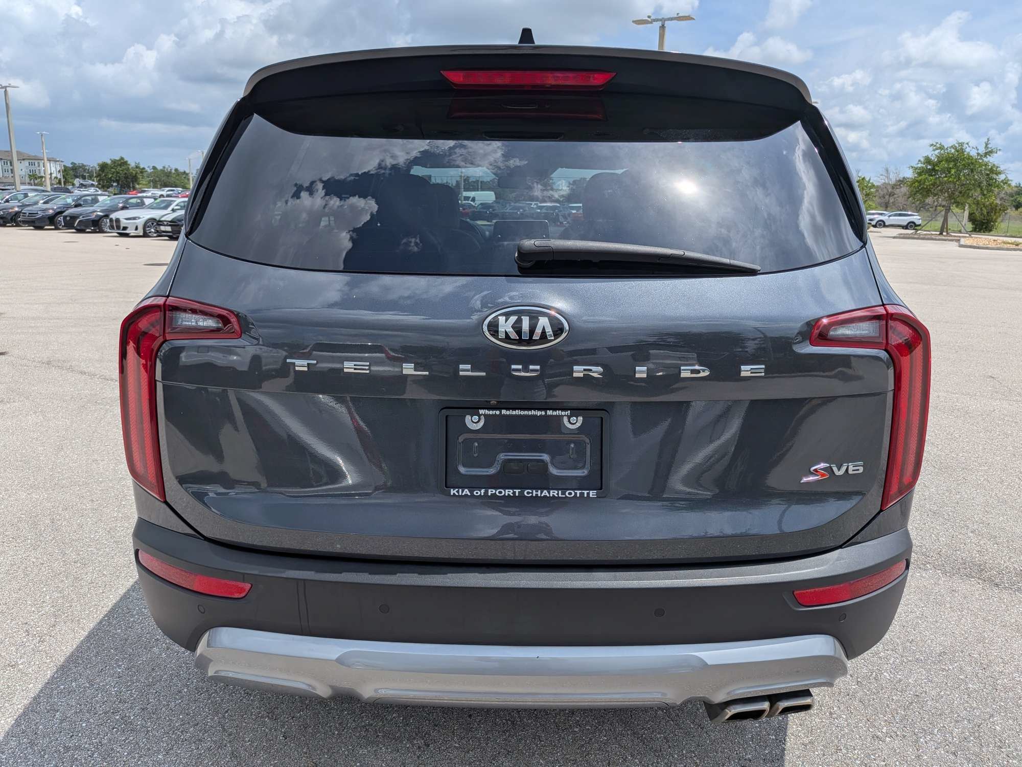 Used 2021 Gravity Grey Kia S image 6