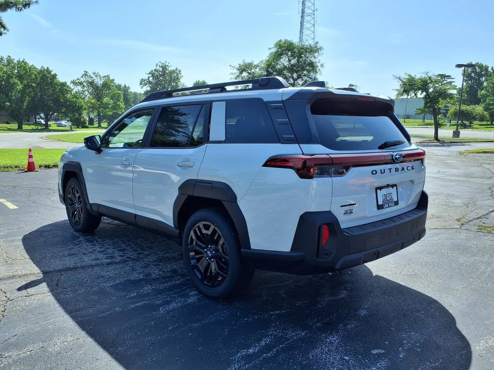 New 2026 CRYSTAL WHITE PEARL Subaru Limited XT image 15