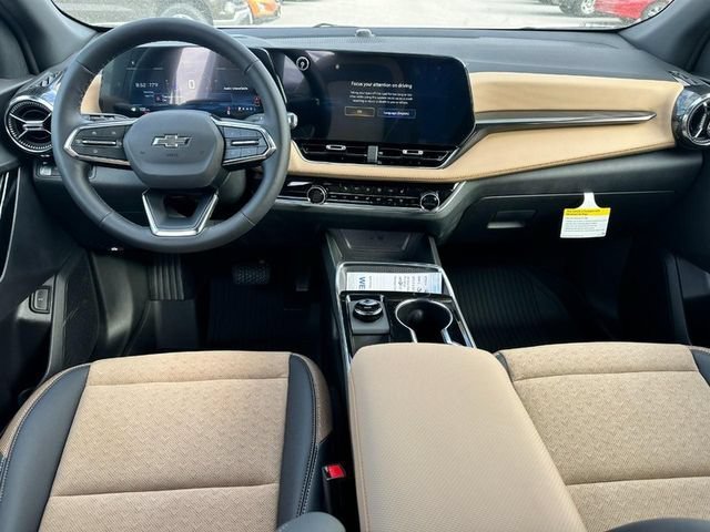 New 2026 Polar White Tricoat Chevrolet ACTIV image 5