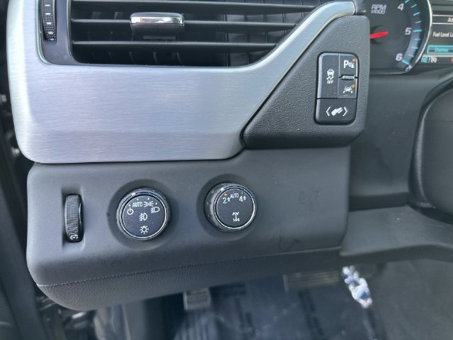 Certified Used 2020 DARK SKY METALLIC GMC SLT image 39