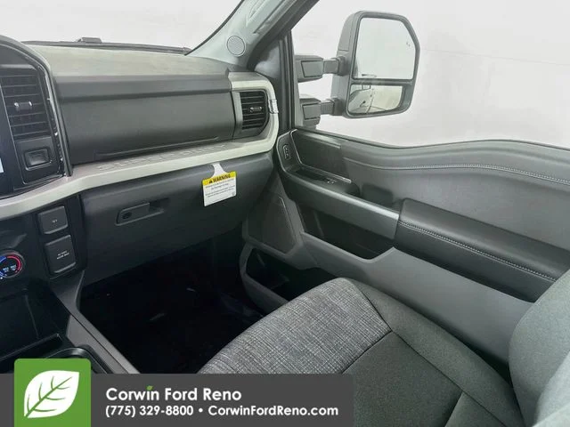 New 2026 Carbonized Gray Metallic Ford XLT image 25