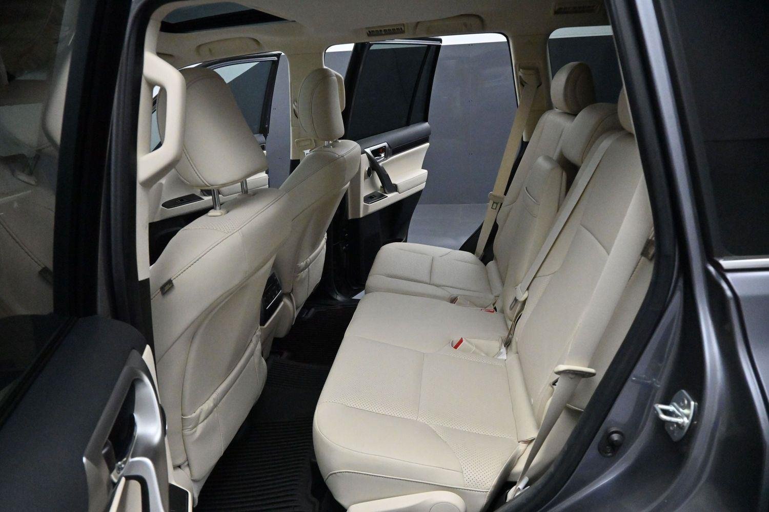 Used 2023 Nebula Gray Pearl Lexus GX 460 Luxury image 31