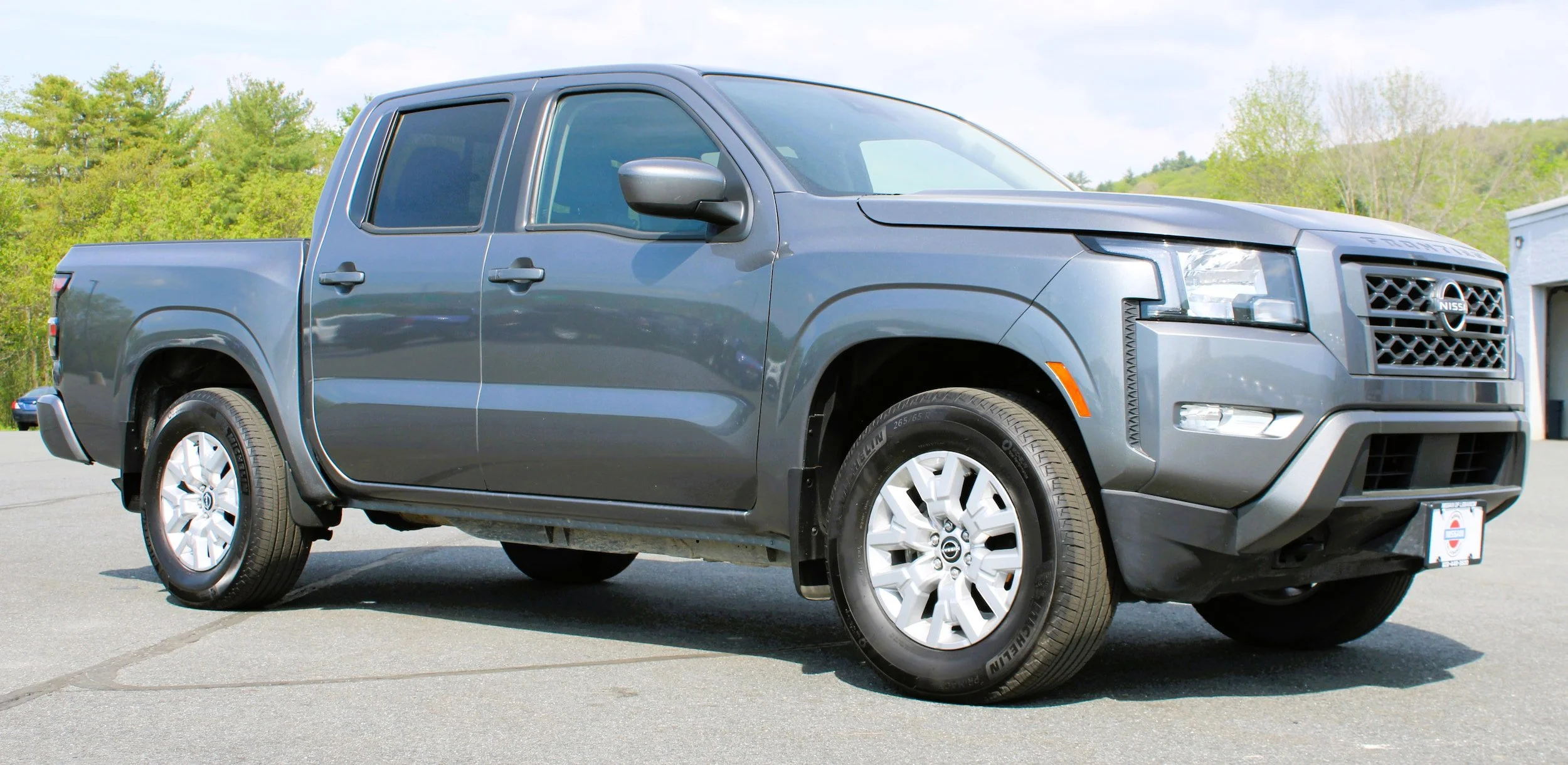 Used 2023 Gun Metallic Nissan SV image 2