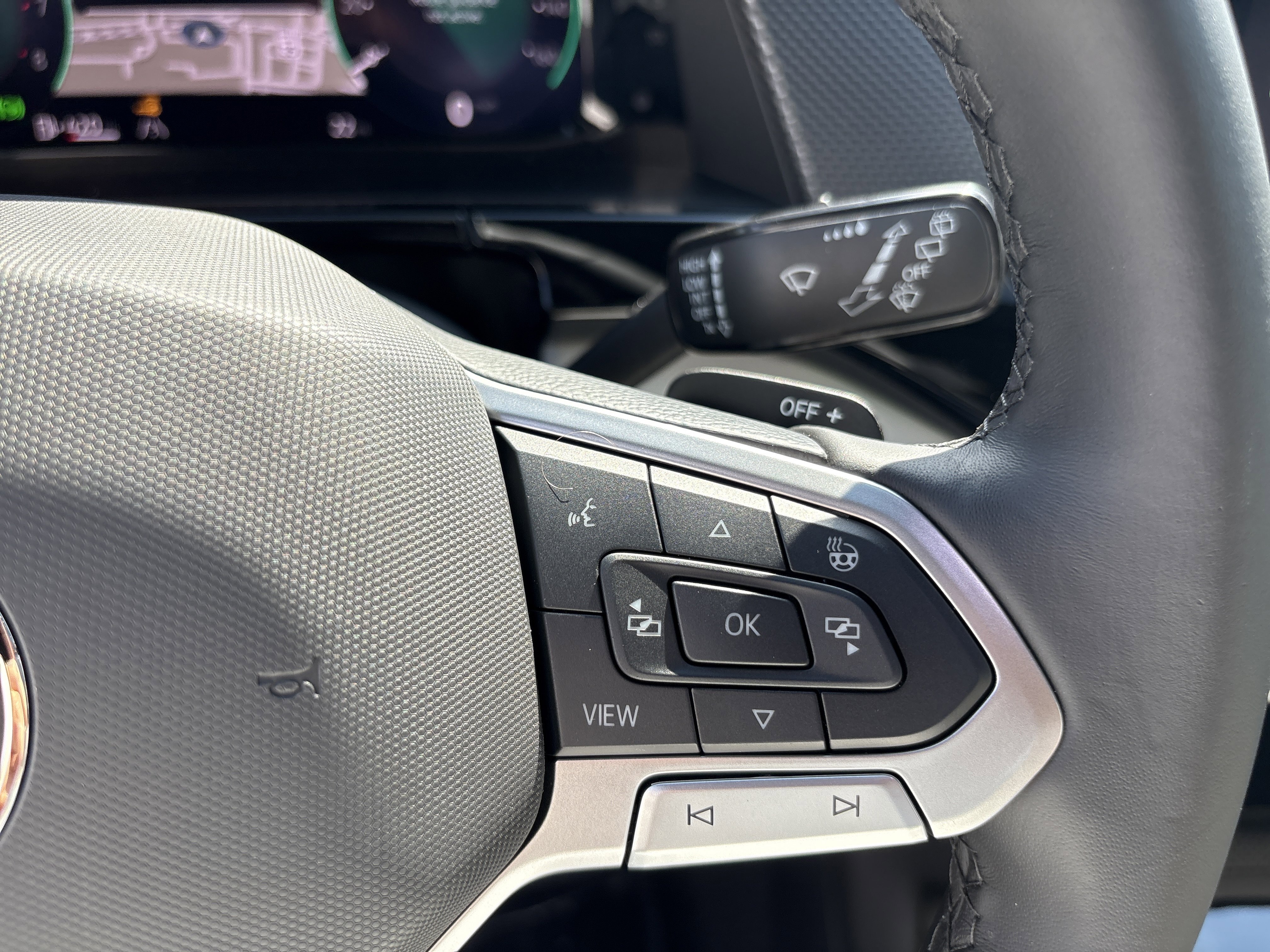 2026 Volkswagen Atlas Cross Sport SEL Premium R-LINE - Photo 14