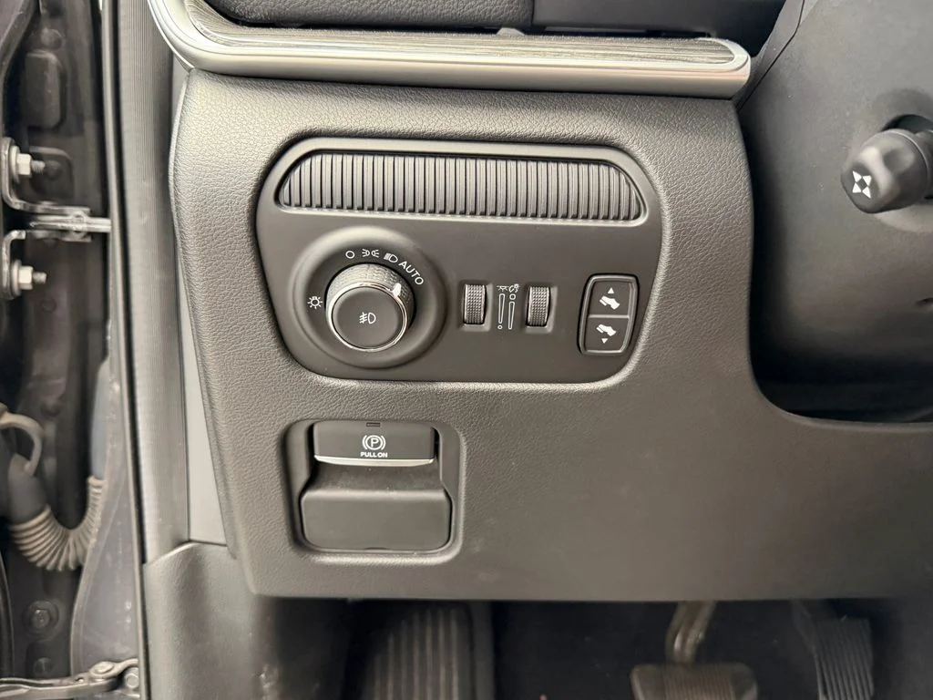 Used 2022 Gray Jeep Series II image 24