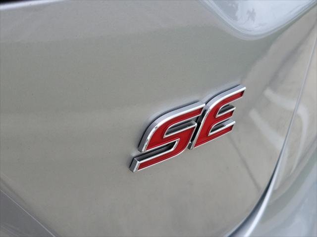 Certified Used 2024 SILVER ME. Toyota  image 9