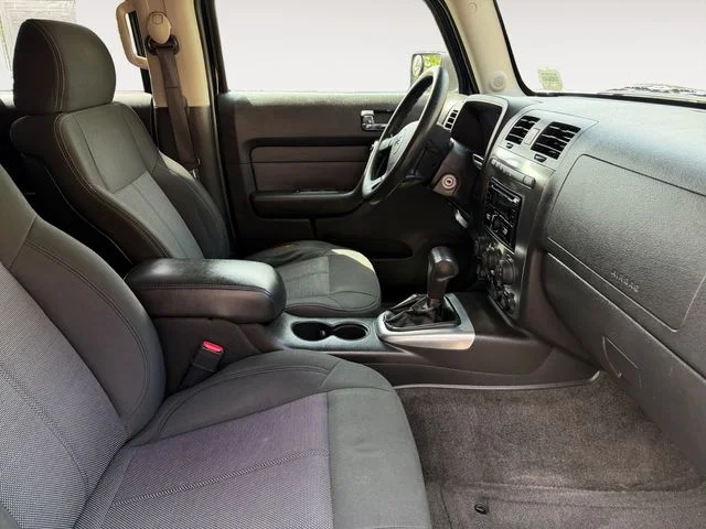 Used 2006 Black Hummer Base image 15