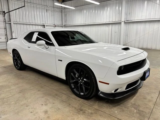 Used 2023 White Dodge R/T image 1