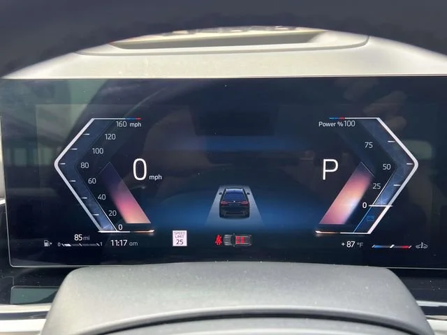 Used 2024 Black BMW xDrive40i image 25