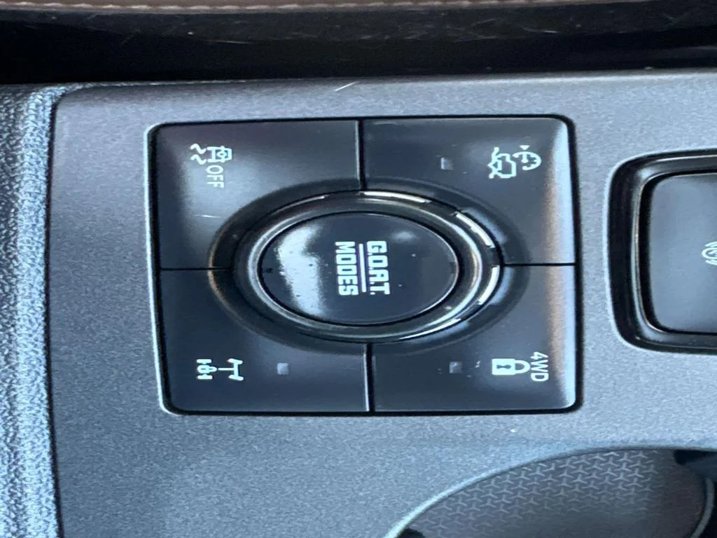 Certified Used 2022 Cactus Ford Badlands image 48