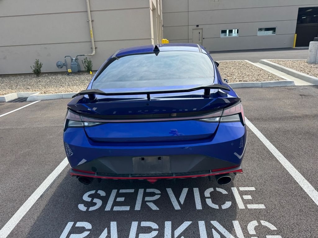 Used 2022 Blue Hyundai Base image 17