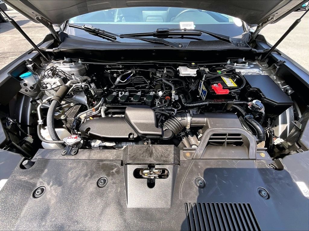Used 2024 Silver Honda EX-L image 29