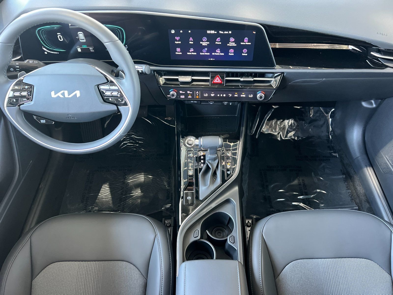 New 2026 Snow White Pearl Kia EX image 14