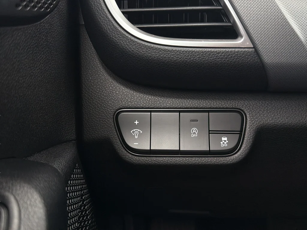 Certified Used 2024 White Kia LX image 16