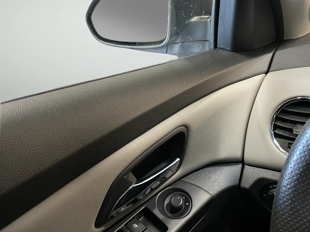 Used 2013 Silver Chevrolet LS image 32
