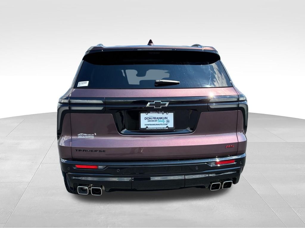 Used 2024 Silver Chevrolet RS image 3