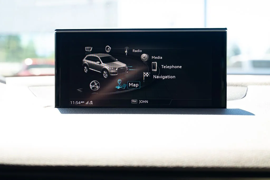 Used 2019 Black Audi 55 Prestige image 14