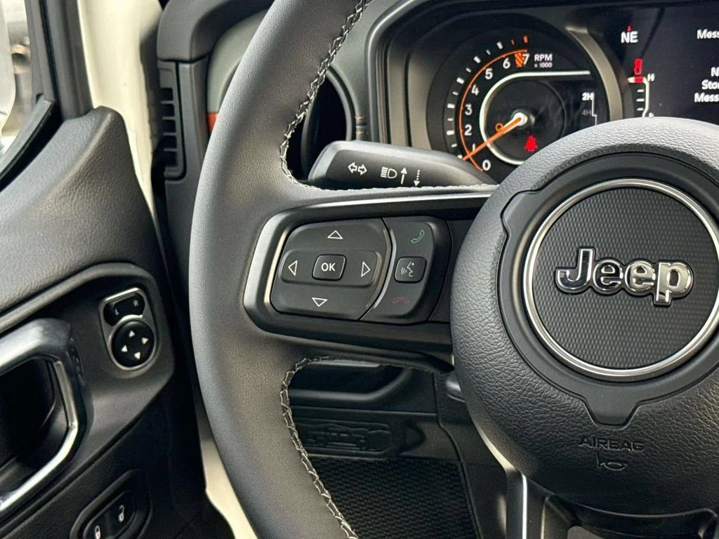 2026 Jeep Gladiator Mojave - Photo 15