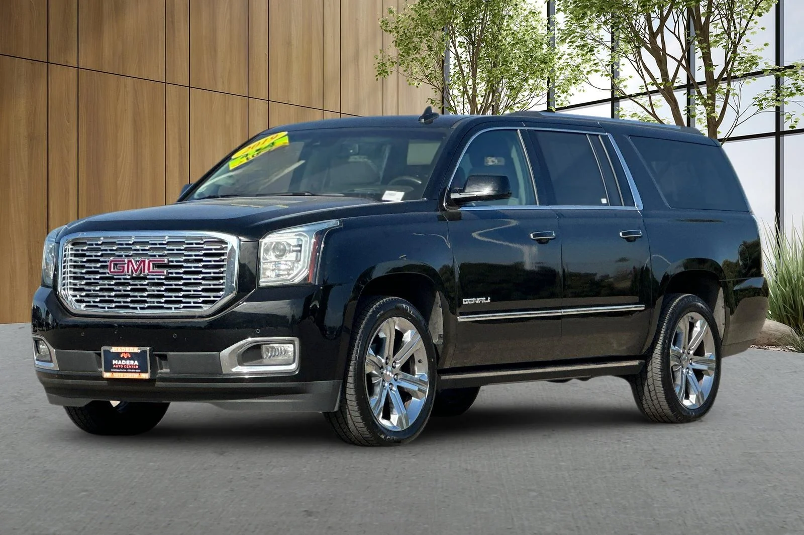 Used 2019 Black GMC Denali image 8