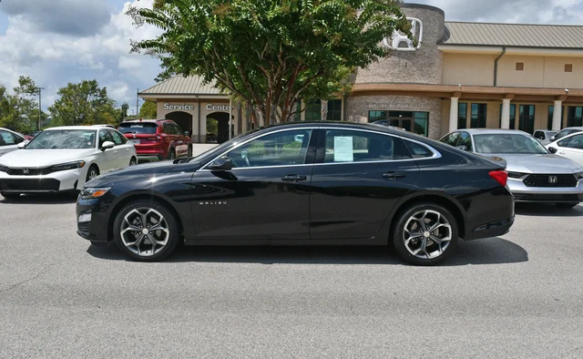 2024 Chevrolet Malibu LT