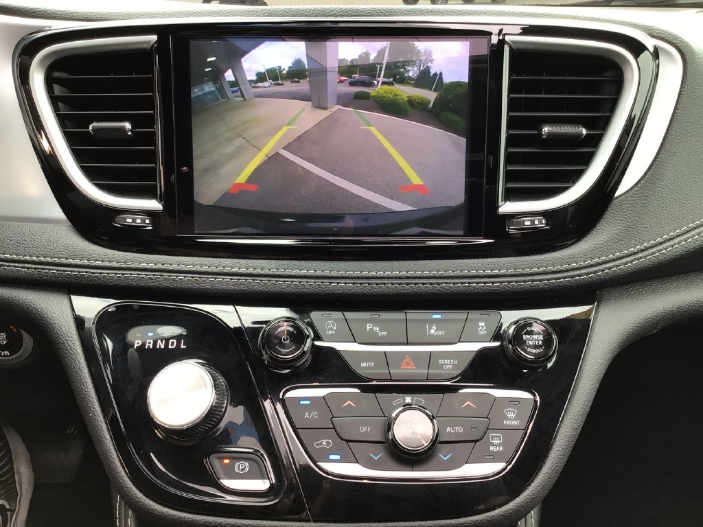 2025 Chrysler Pacifica Limited - Photo 28