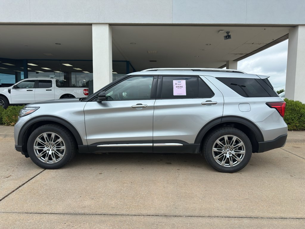 Used 2025 Iconic Silver Metallic Ford Platinum image 8