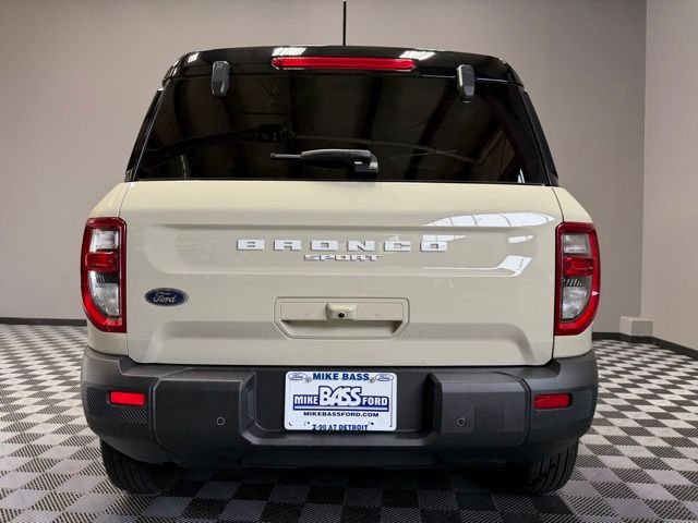 Used 2025 Desert Sand Ford Outer Banks image 9