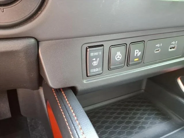 Used 2023 Gray Nissan PRO-4X image 27
