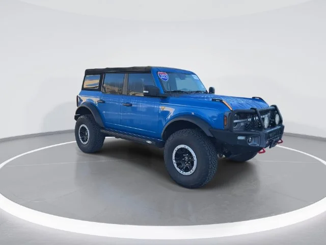 Used 2023 Blue Ford Badlands image 1