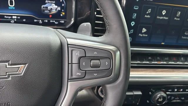 Used 2025 Cypress Gray Chevrolet LT Trail Boss image 23