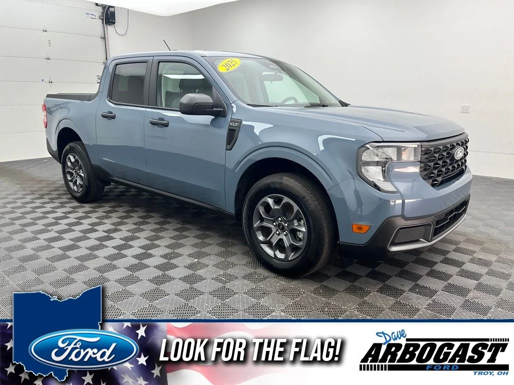 Used 2025 Gray Ford XLT image 1