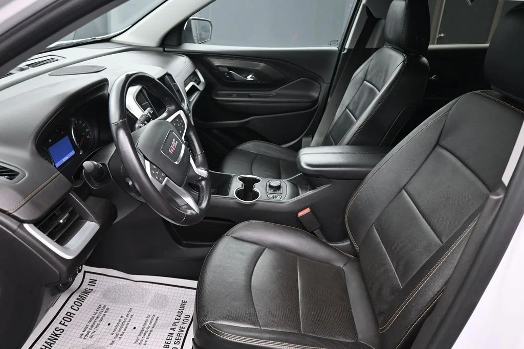 Used 2021 White GMC SLT image 12