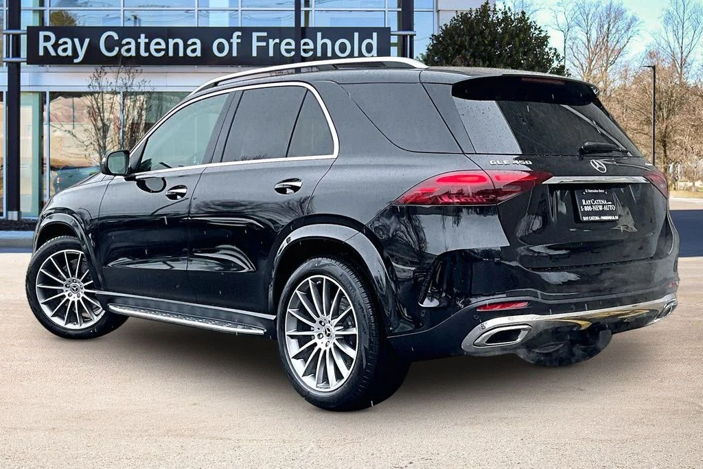 New 2026 Black Mercedes-Benz GLE 450 image 3