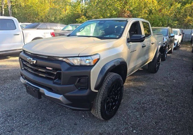 Used 2024 Brown Chevrolet Trail Boss image 3