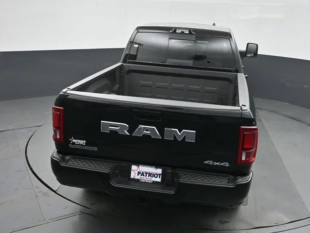 New 2026 Diamond Black Crystal Pearl-Coat Exterior Paint RAM Laramie image 32