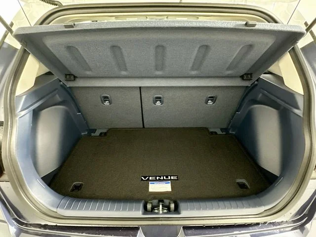 New 2026 Hyundai VENUE SEL