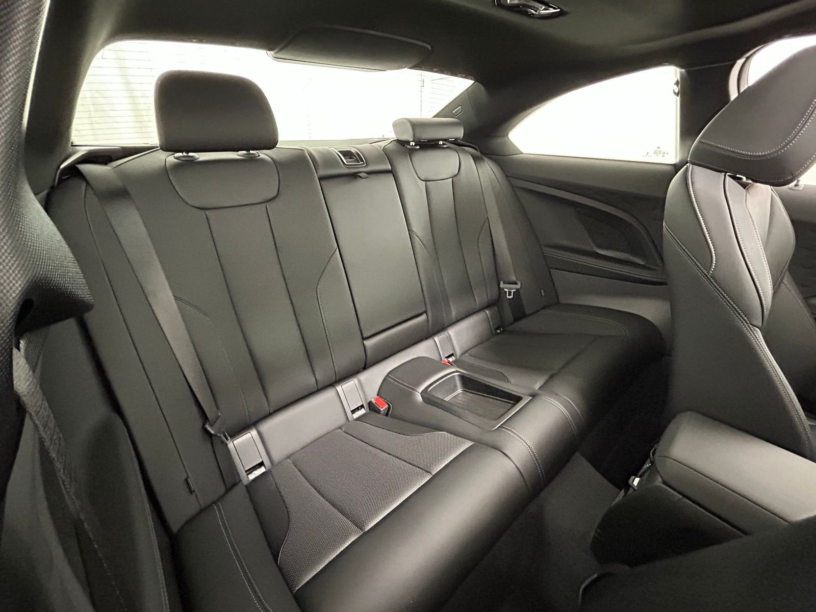 2025 BMW 2 Series 230i - Photo 36